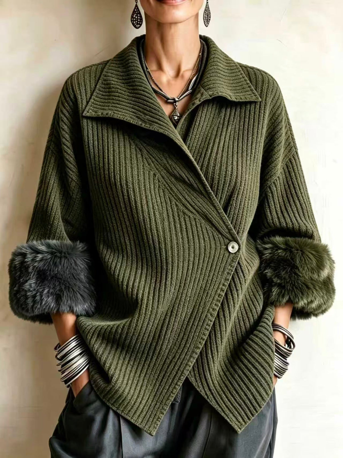 🤲LAST DAY SAVE 49% ⏰Cozy Ribbed Fur-trimmed Knitted Cardigan
