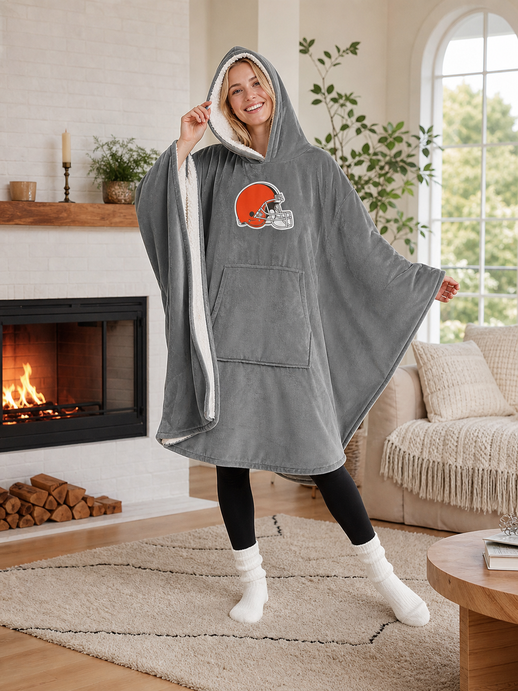🌸🔥New Arrival🛌Wearable Hooded Blanket with Logo Patch, 60" x 80"🧶