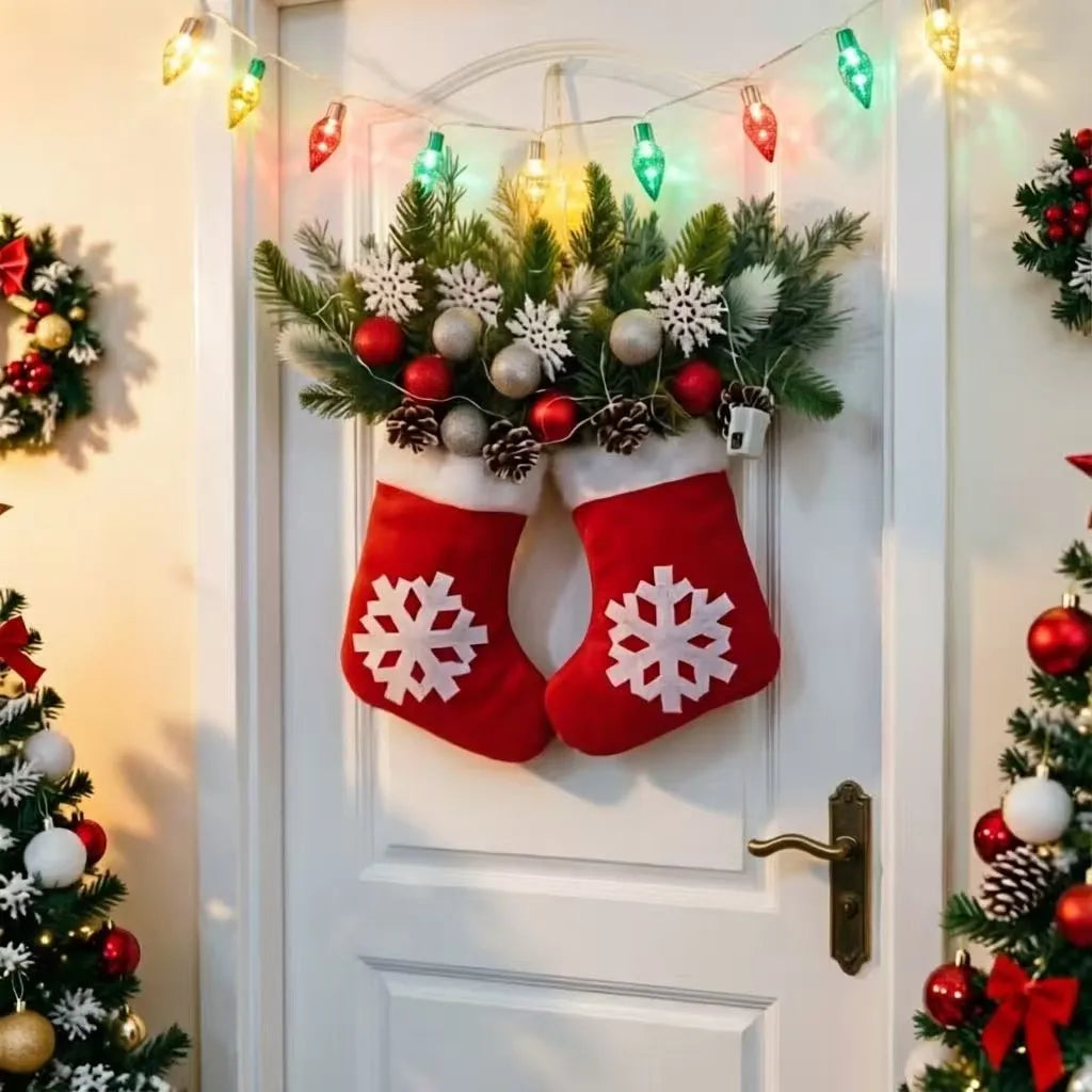 🎄 Lighted Christmas Mitten Wreath – Magical Holiday Home Decor