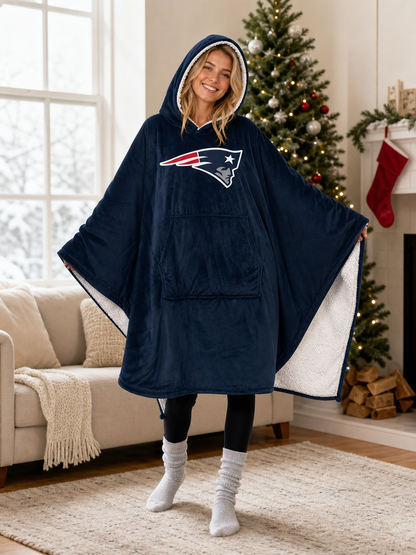 🌸🔥New Arrival🛌Wearable Hooded Blanket with Logo Patch, 60" x 80"🧶