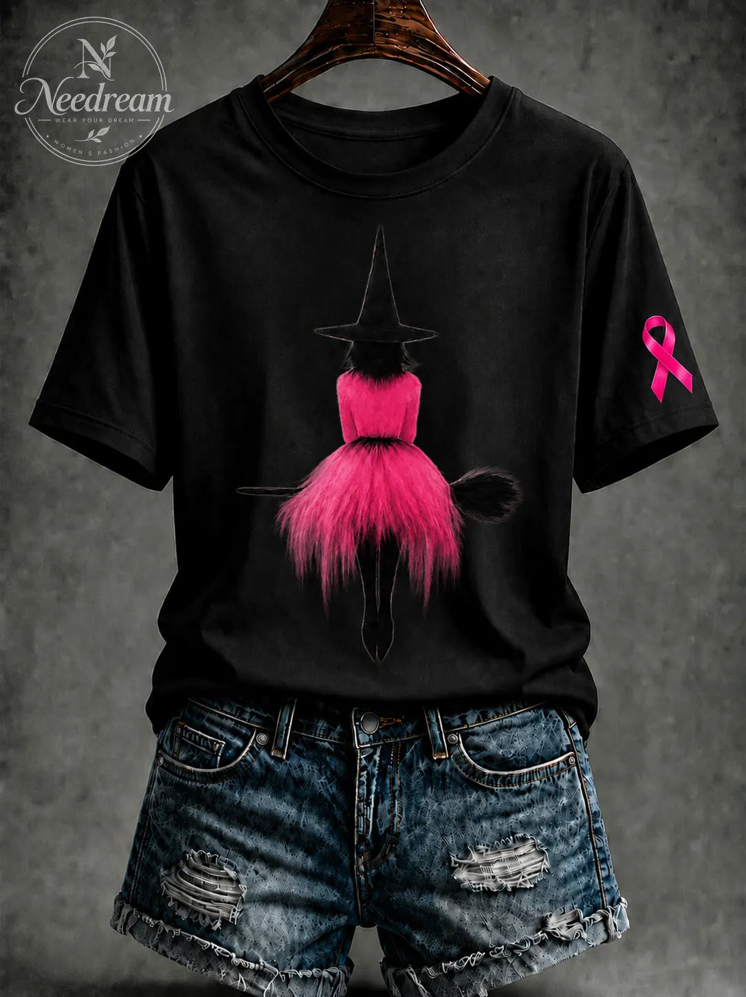 Women's Pink Witch Hat Printed Casual T-Shirt